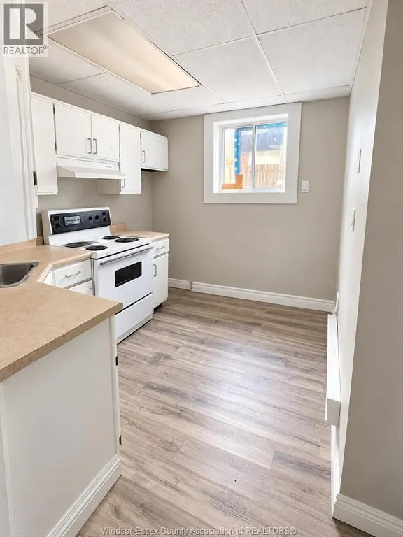 3186 WYANDOTTE STREET Unit# 1