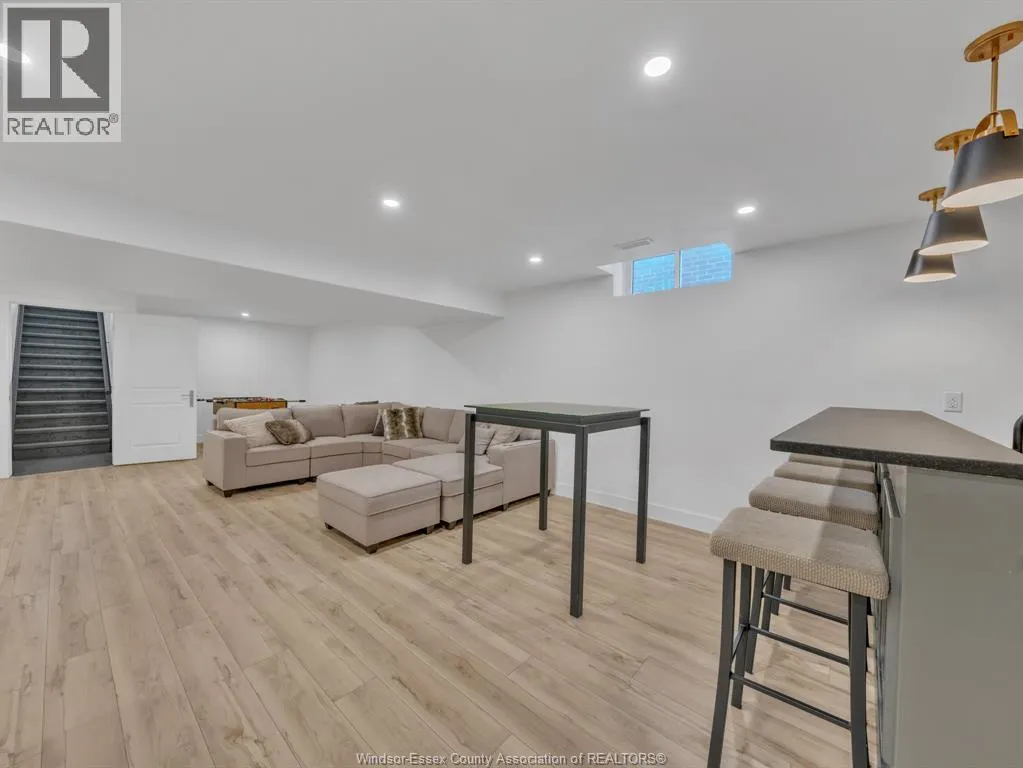 3639 SEVEN LAKES DRIVE