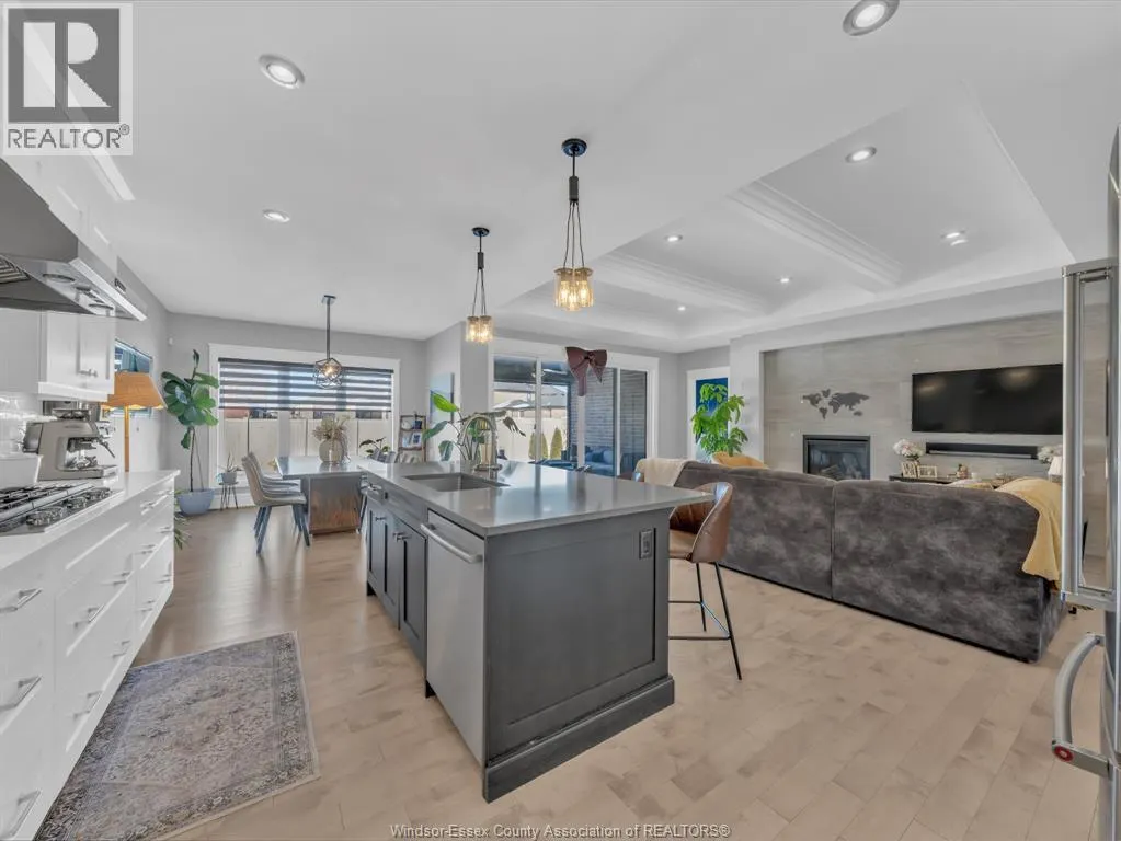 3639 SEVEN LAKES DRIVE