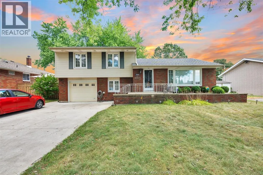 4340 MOUNT ROYAL DRIVE
