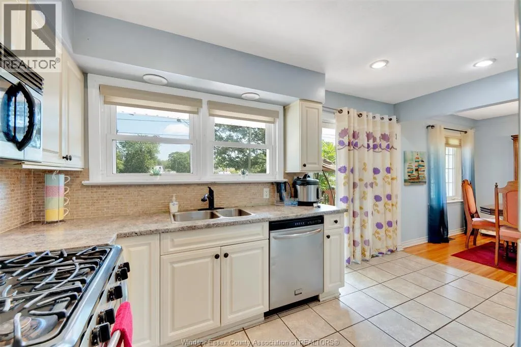 4340 MOUNT ROYAL DRIVE