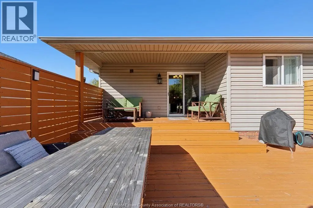 1162 BANWELL ROAD