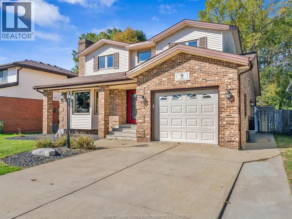 9 EVANS AVENUE