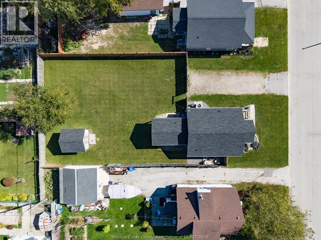 102 DUFF AVENUE