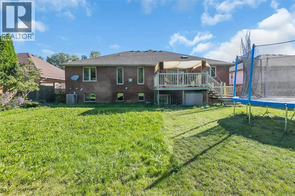 507 BREEZEWOOD STREET