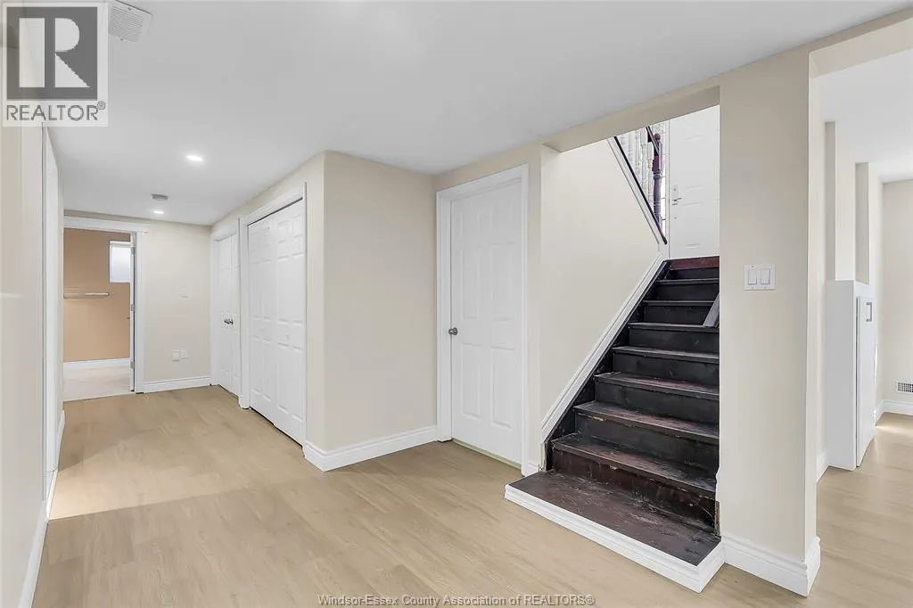 507 BREEZEWOOD STREET