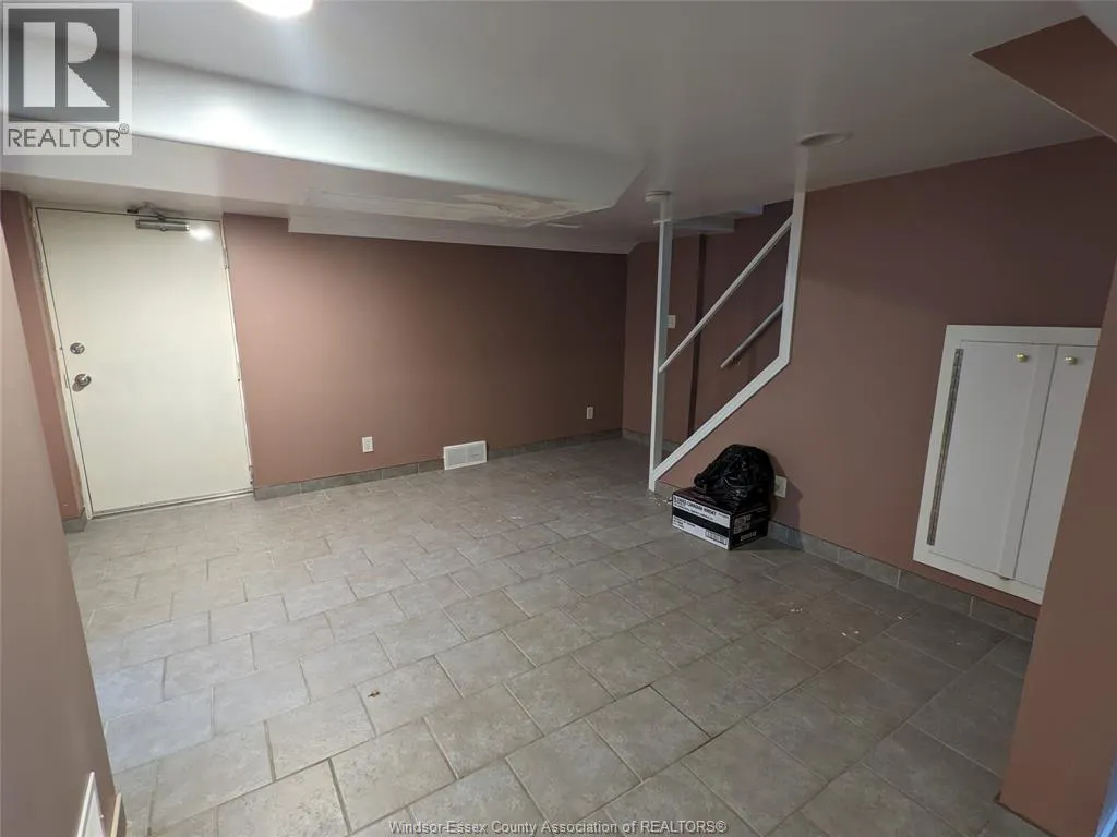 349 TUSCARORA Unit# MAIN