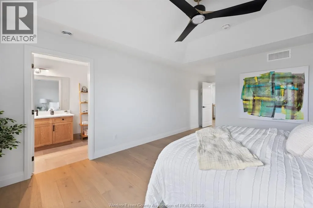 101 ERIE ISLE COURT