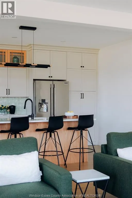 101 ERIE ISLE COURT