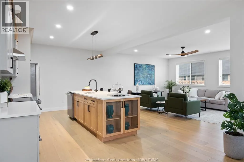 101 ERIE ISLE COURT