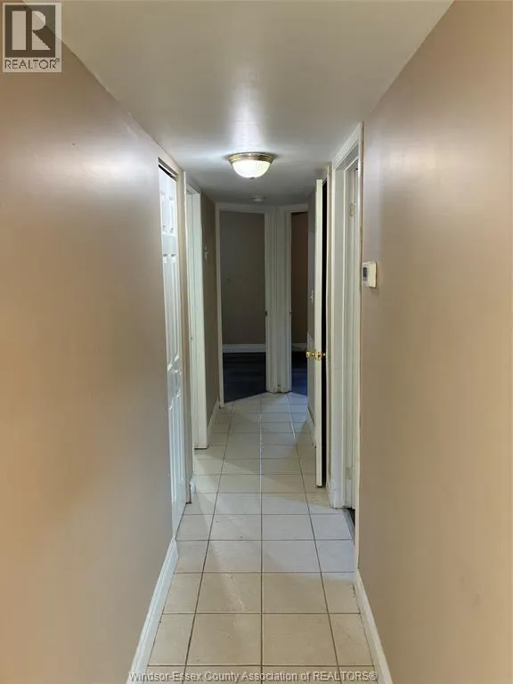 1234 HIGH STREET Unit# 4