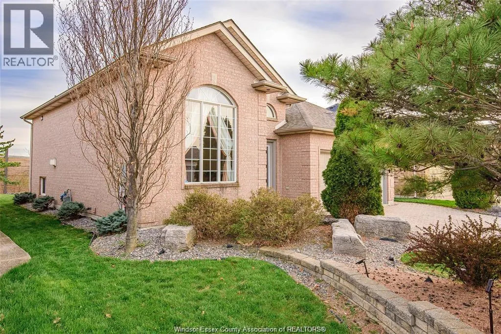1264 IMPERIAL CRESCENT