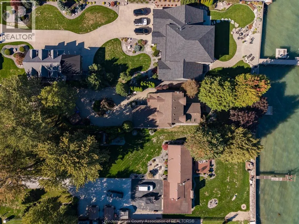189 LAKEVIEW DRIVE
