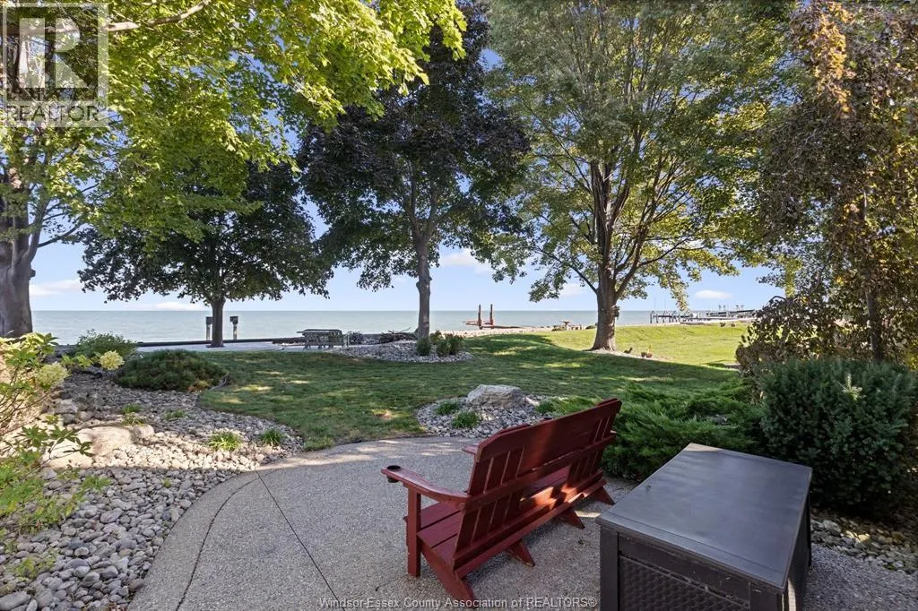 189 LAKEVIEW DRIVE