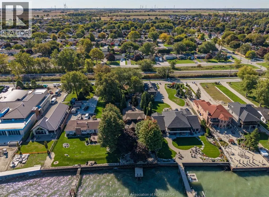 189 LAKEVIEW DRIVE