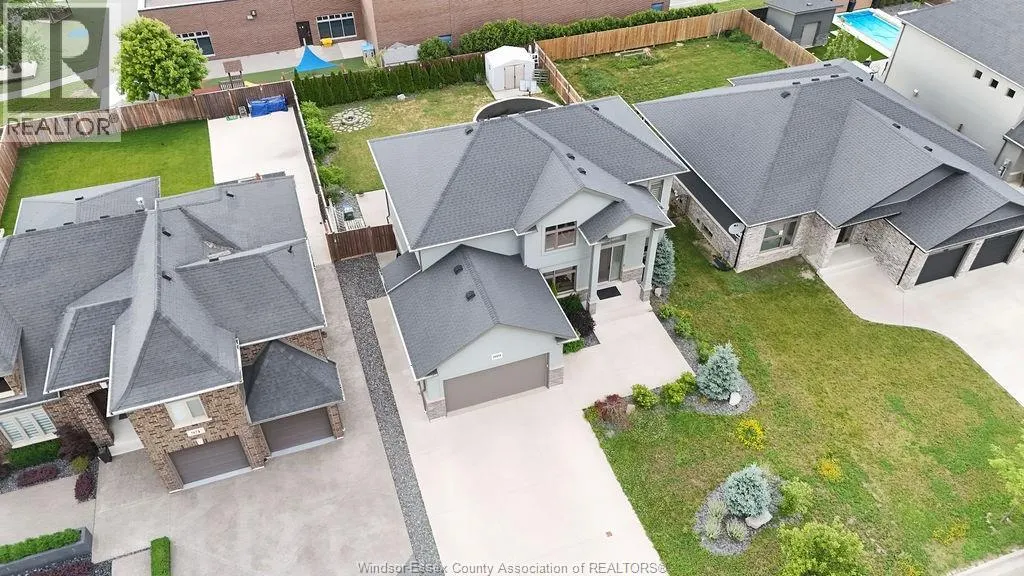 969 WESTWOOD DRIVE
