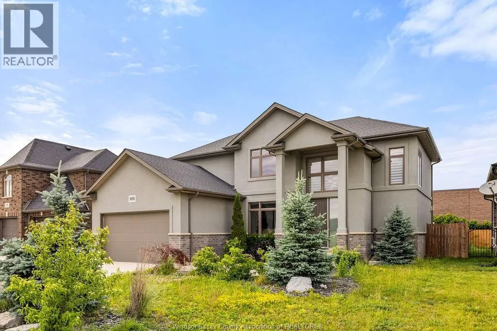 969 WESTWOOD DRIVE