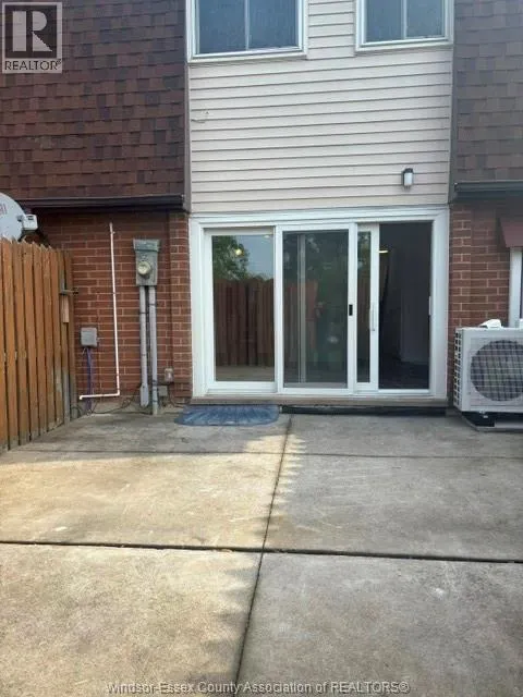 6214 THORNBERRY