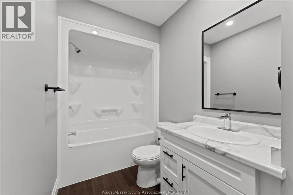 1147 HICKORY Unit# UPPER