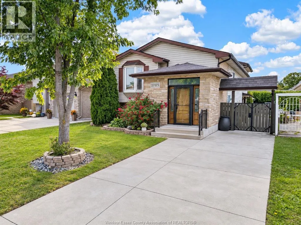 2705 ROBERT