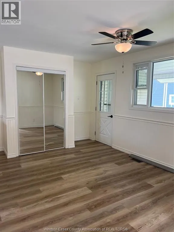 183 SIMCOE STREET