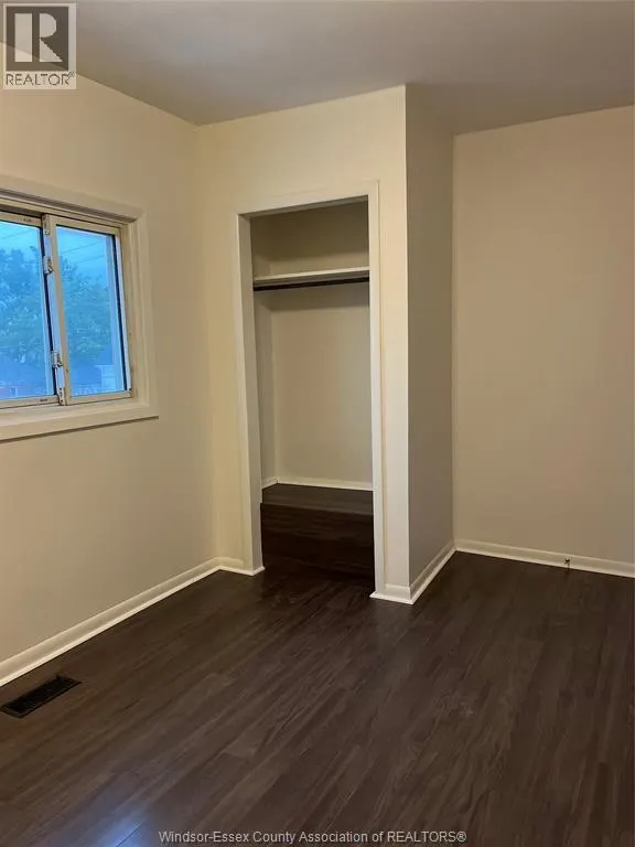 183 SIMCOE STREET