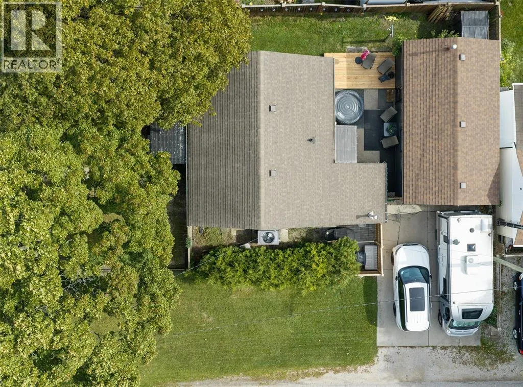 549 CROMWELL STREET