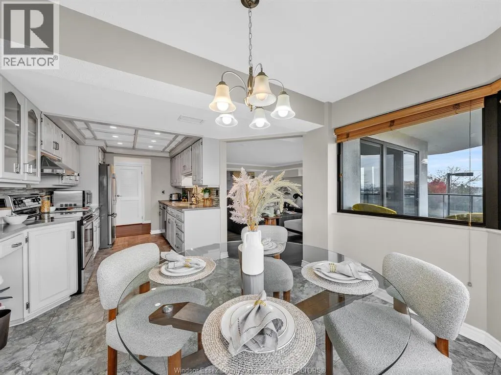 109 Robson ROAD Unit# 201