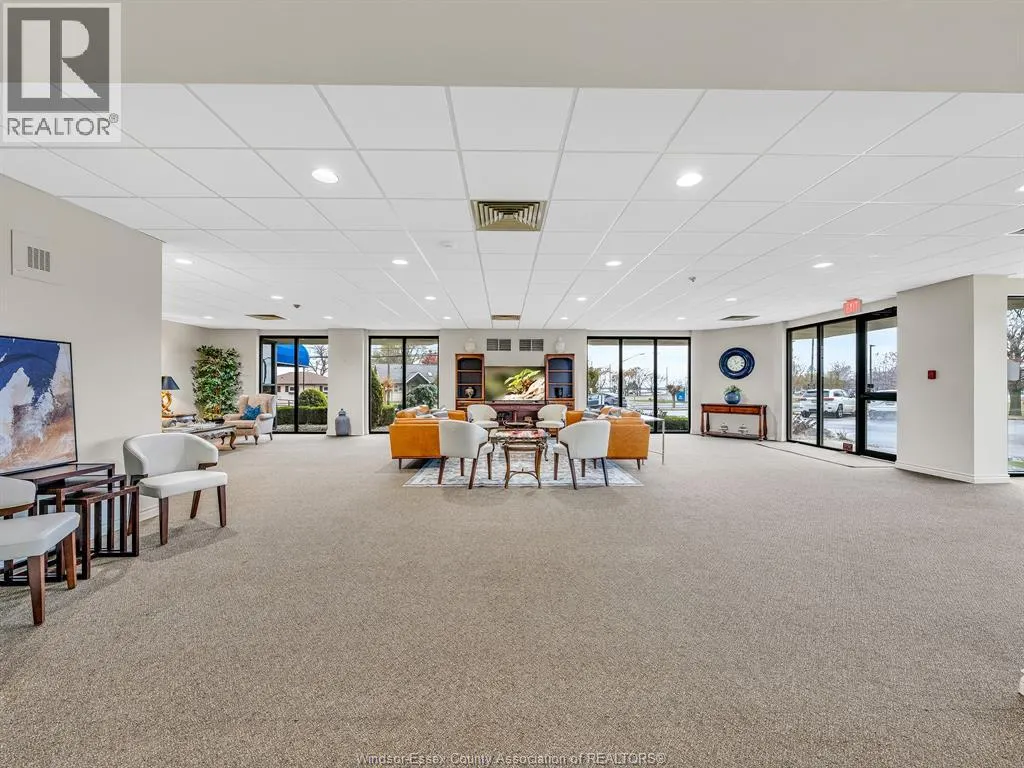 109 Robson ROAD Unit# 201