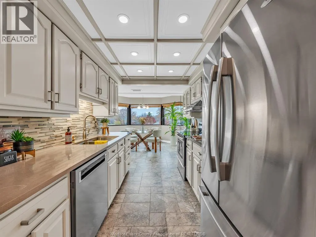 109 Robson ROAD Unit# 201