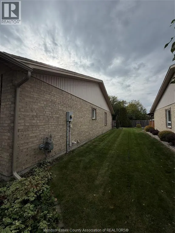 23 Malibu Dr