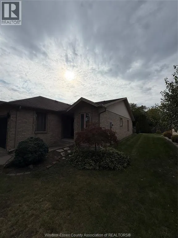 23 Malibu Dr