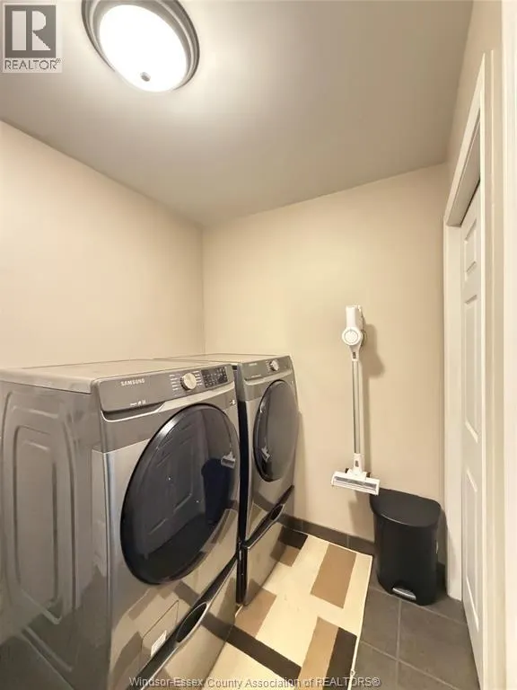 23 Malibu Dr