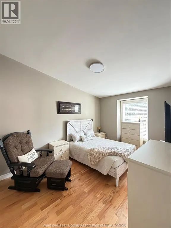 23 Malibu Dr