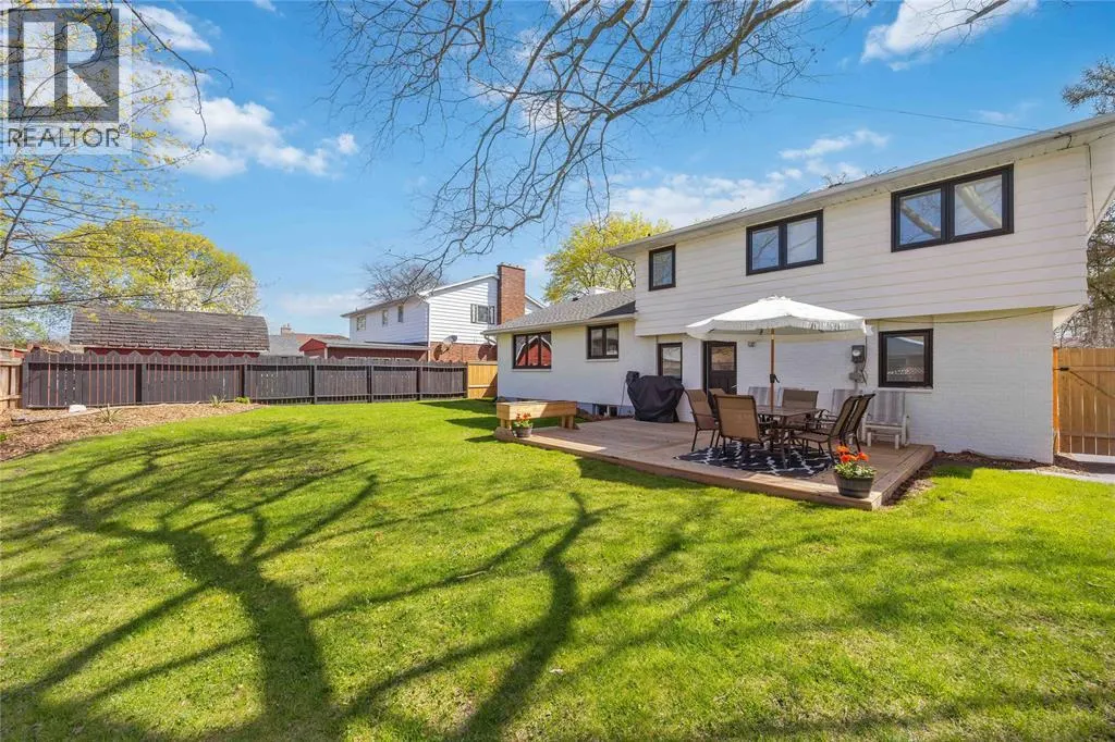 1405 MURPHY ROAD