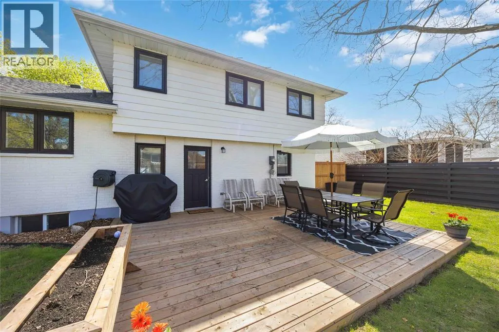 1405 MURPHY ROAD