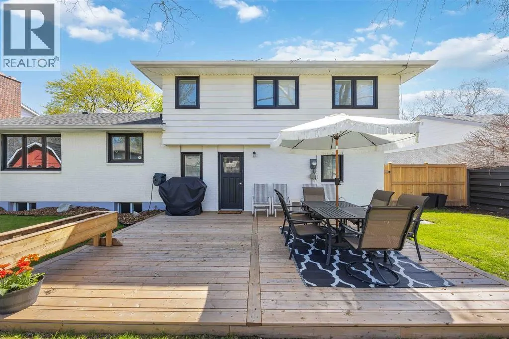 1405 MURPHY ROAD