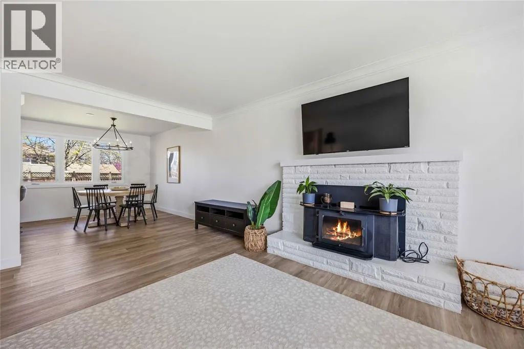 1405 MURPHY ROAD