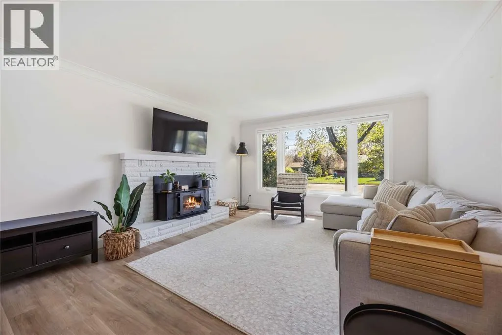 1405 MURPHY ROAD