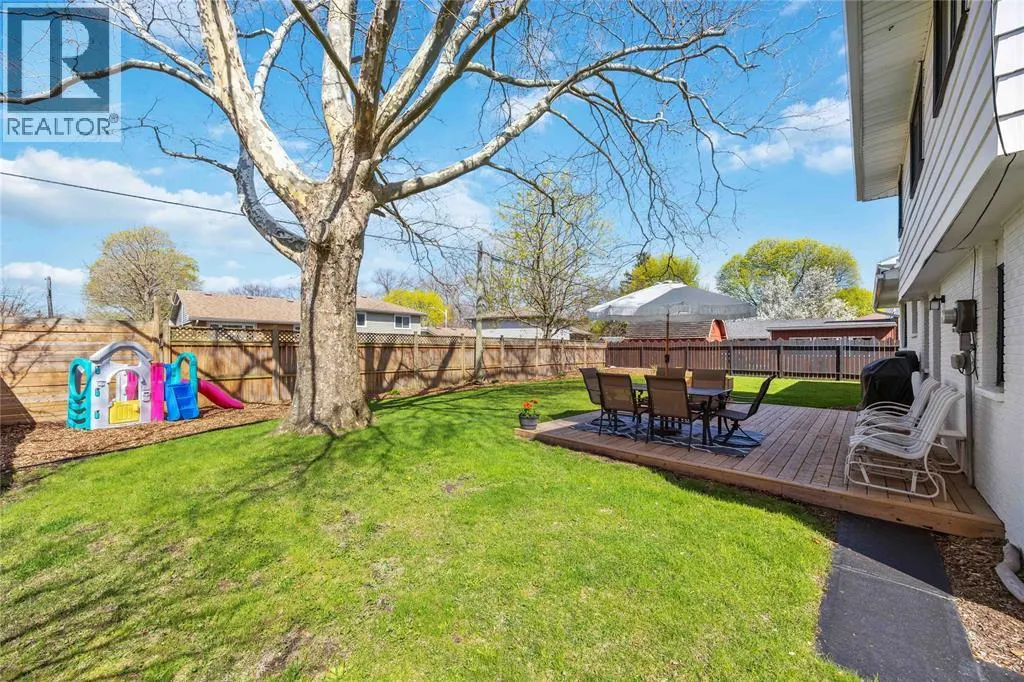 1405 MURPHY ROAD