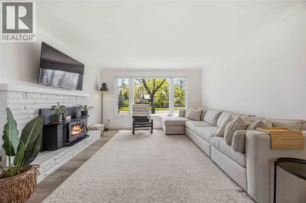 1405 MURPHY ROAD