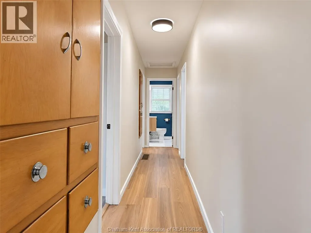 10 Birchwood STREET