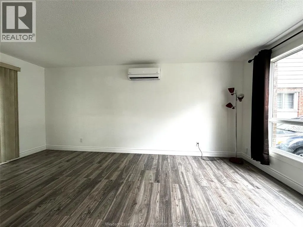 1219 AIRE PLACE