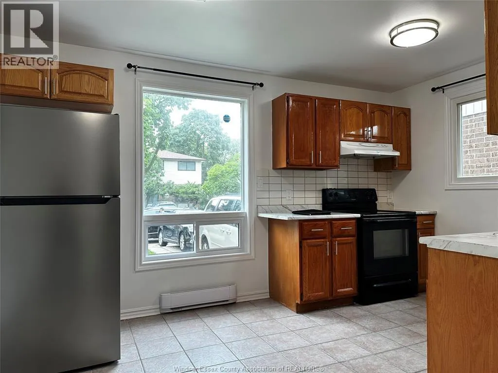 1219 AIRE PLACE