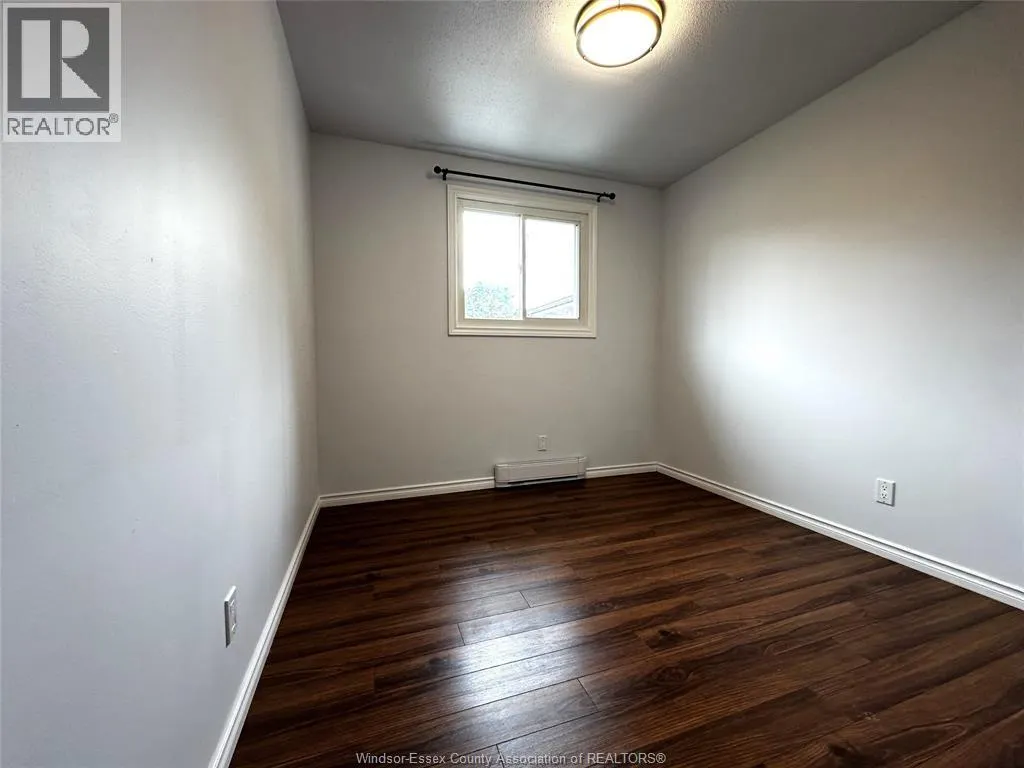 1219 AIRE PLACE