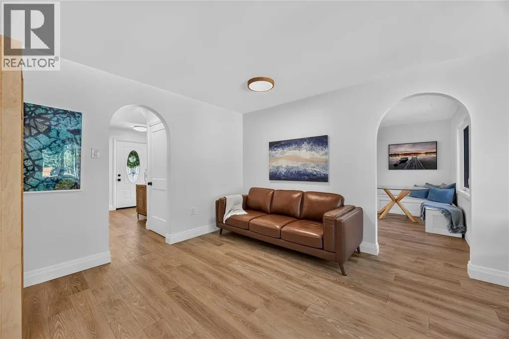 2468 Hamilton ROAD