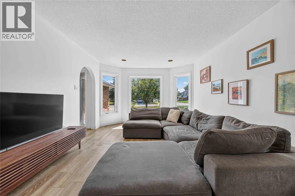 2468 Hamilton ROAD