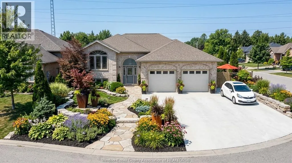 24 HOMESTEAD DRIVE