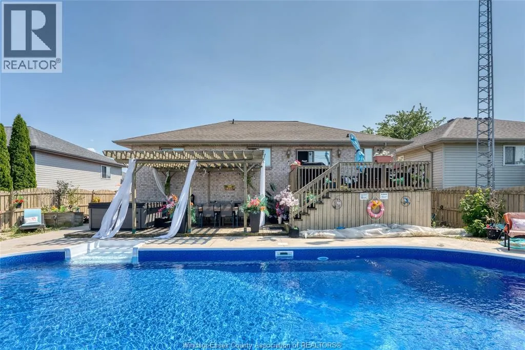 24 HOMESTEAD DRIVE