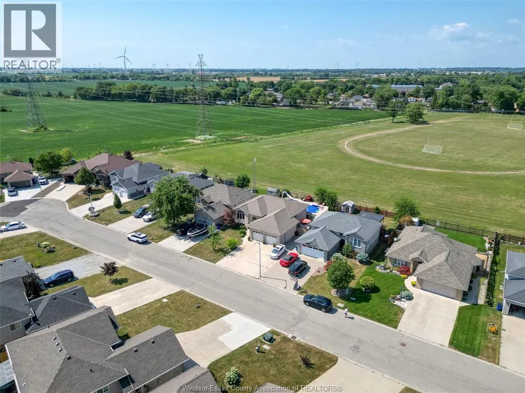 24 HOMESTEAD DRIVE